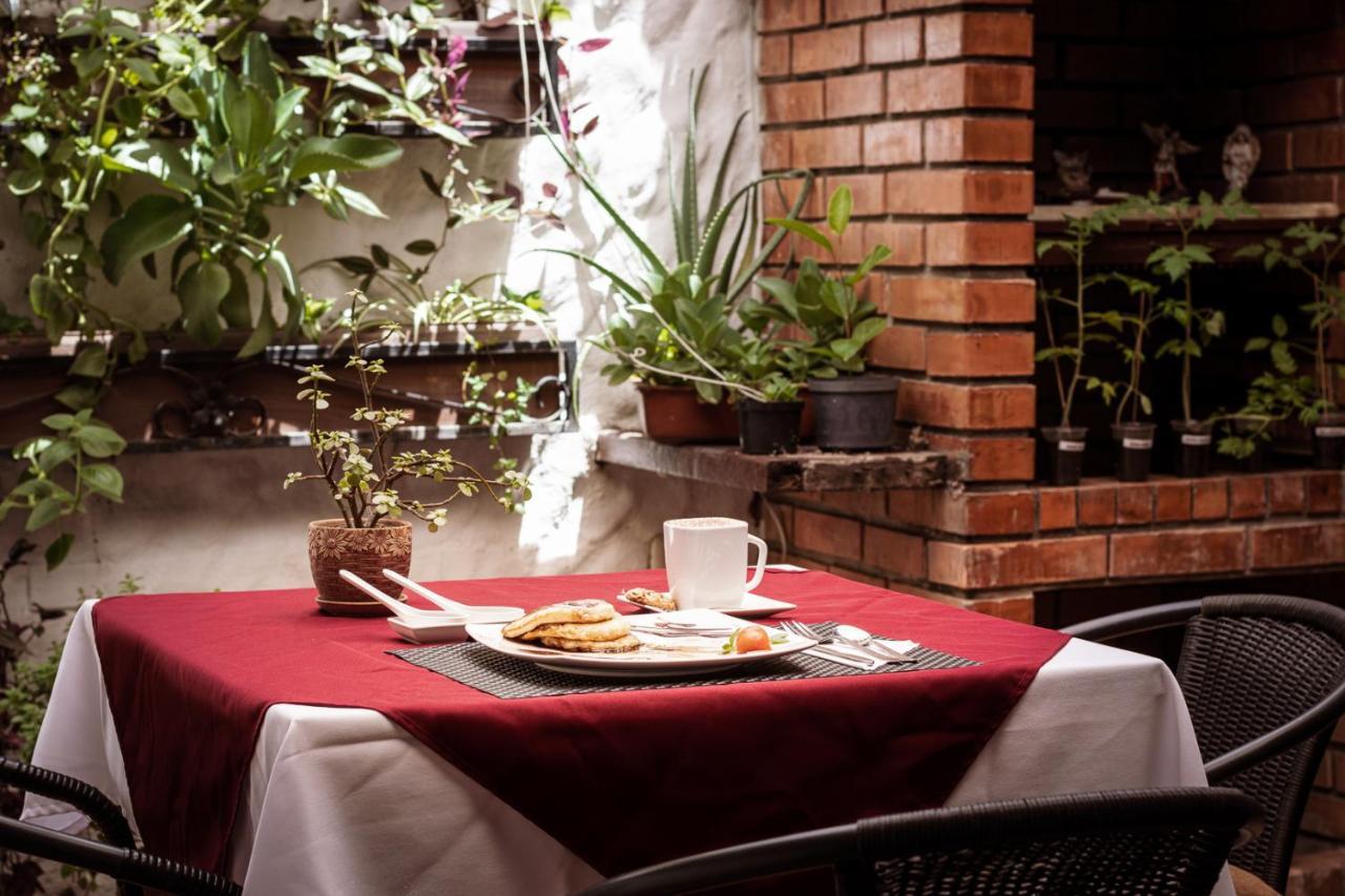Giron Chill Out Hotel Boutique ภายนอก รูปภาพ