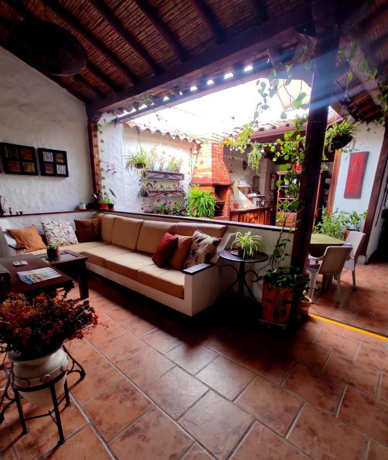 Giron Chill Out Hotel Boutique ภายนอก รูปภาพ
